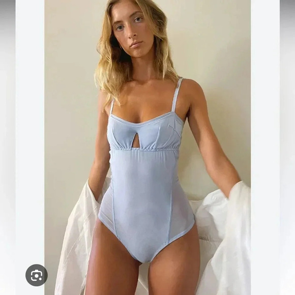 Revolve Free People We Are Hah Under the Wire Bodysuit in Periwinkle XS - Picture 3 of 3